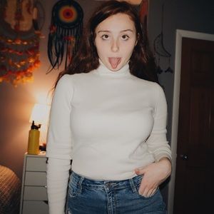 Eddie Bauer soft white turtleneck!